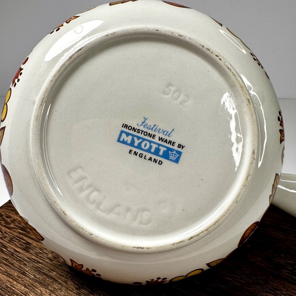 Vintage Myott Festival Gravy Boat | Ironstone Ware | Made in England - Picture 4 of 4